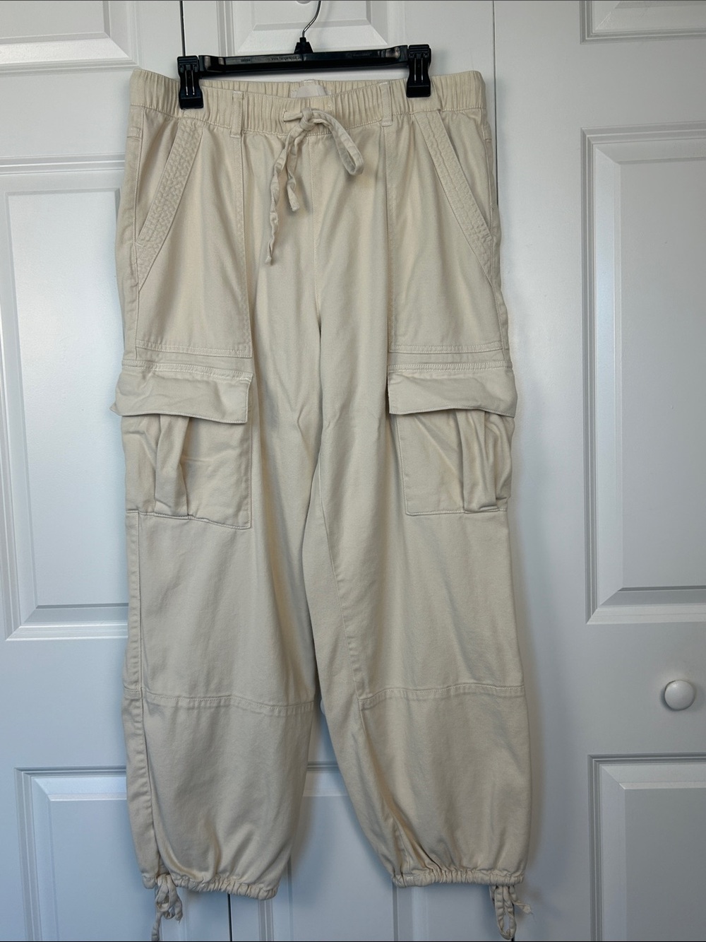 Habitual Wide Leg Cargo Pants in Cream